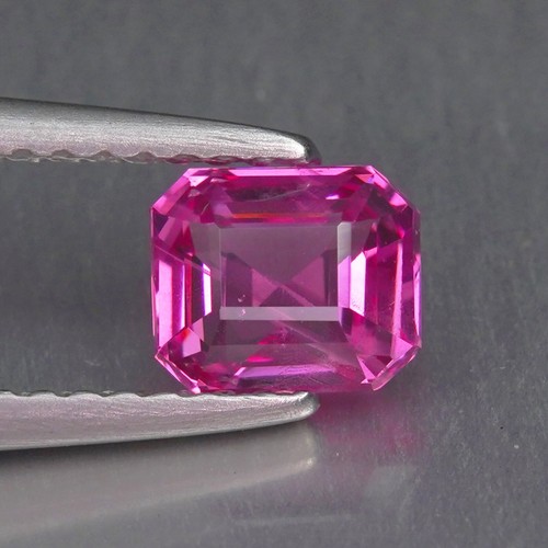 0.95 Ct Glowing Vibrant Pink MAHENGE SPINEL 100% Natural From Tanzania - Picture 3 of 4