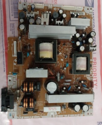 HP-LV3260 TV  Parts Power Supply CEF171A LCD Board V32D1C0. T-Con  Stand + More