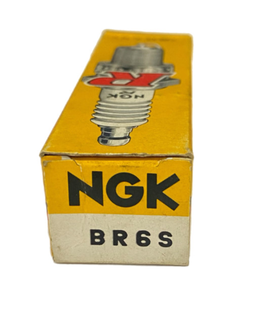 NEW NGK Spark Plug Single BR6S