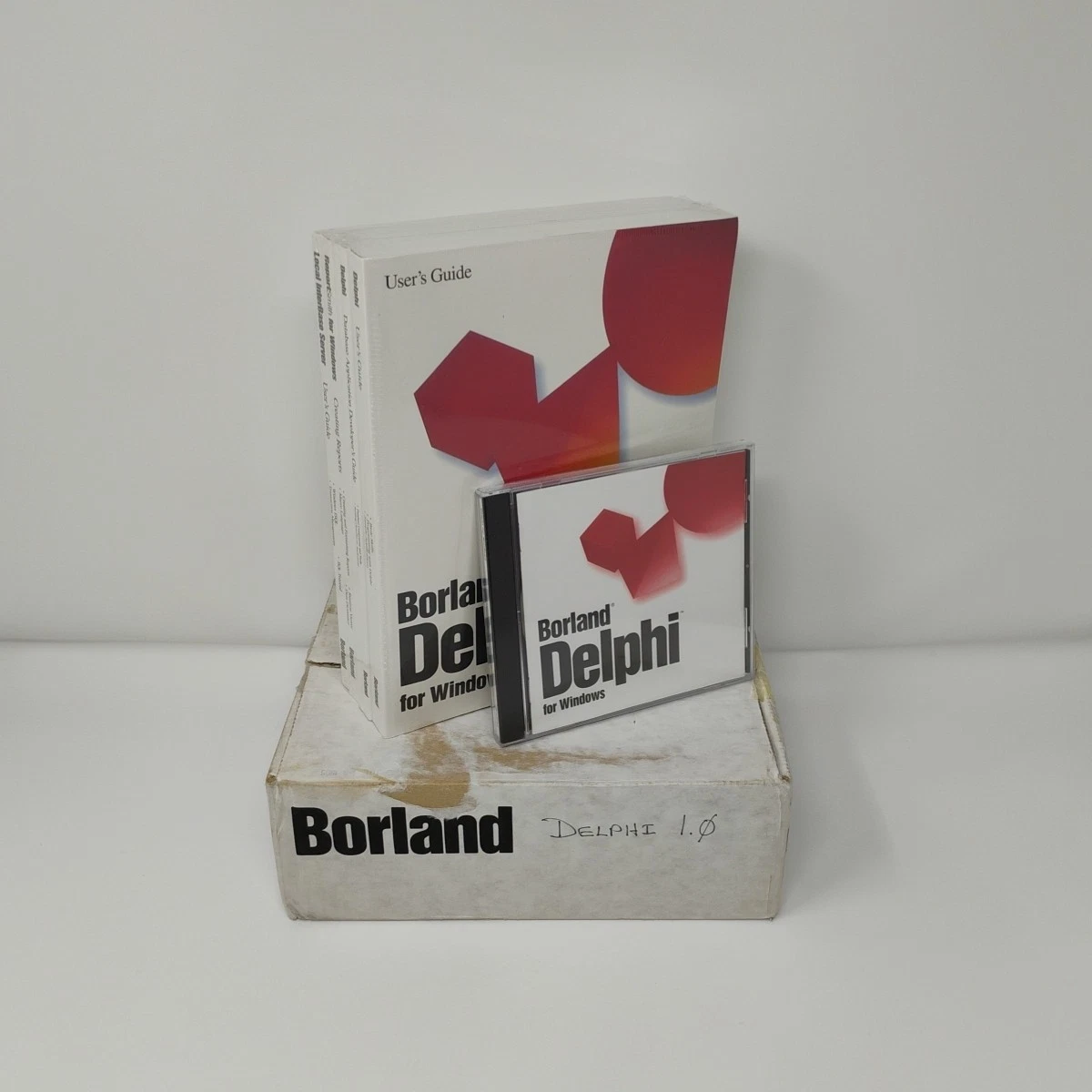 Borland Delphi 8 Professional CD-ROM 【公式通販】