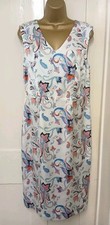 Jaeger White Multicolour Paisley Satin  Pencil Dress Size 12.    Z7