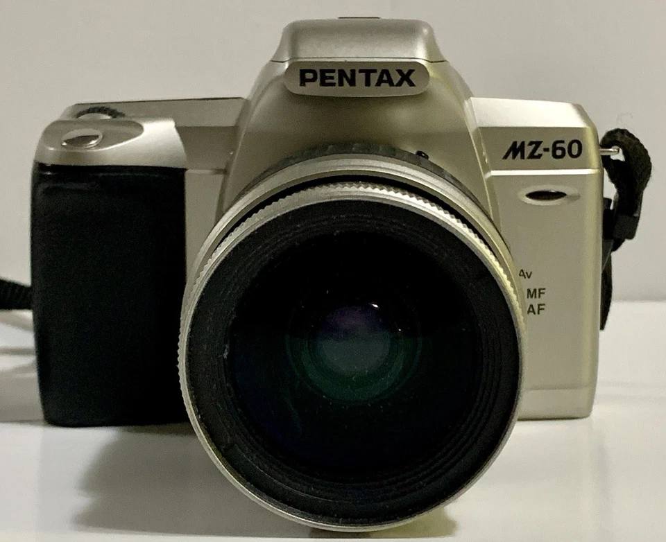Pentax MZ-60 35mm SLR Film Camera W SMC Pentax-FA 28-90mm f/3.5-5.6 Lens & Strap Foto 2 de 4