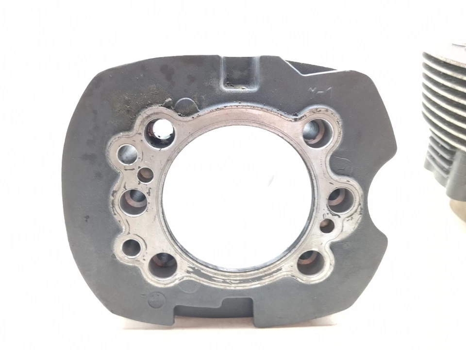 Кувшин головки блока цилиндров двигателя 09 Yamaha Road Star Warrior XV1700 - Изображение 2 из 4