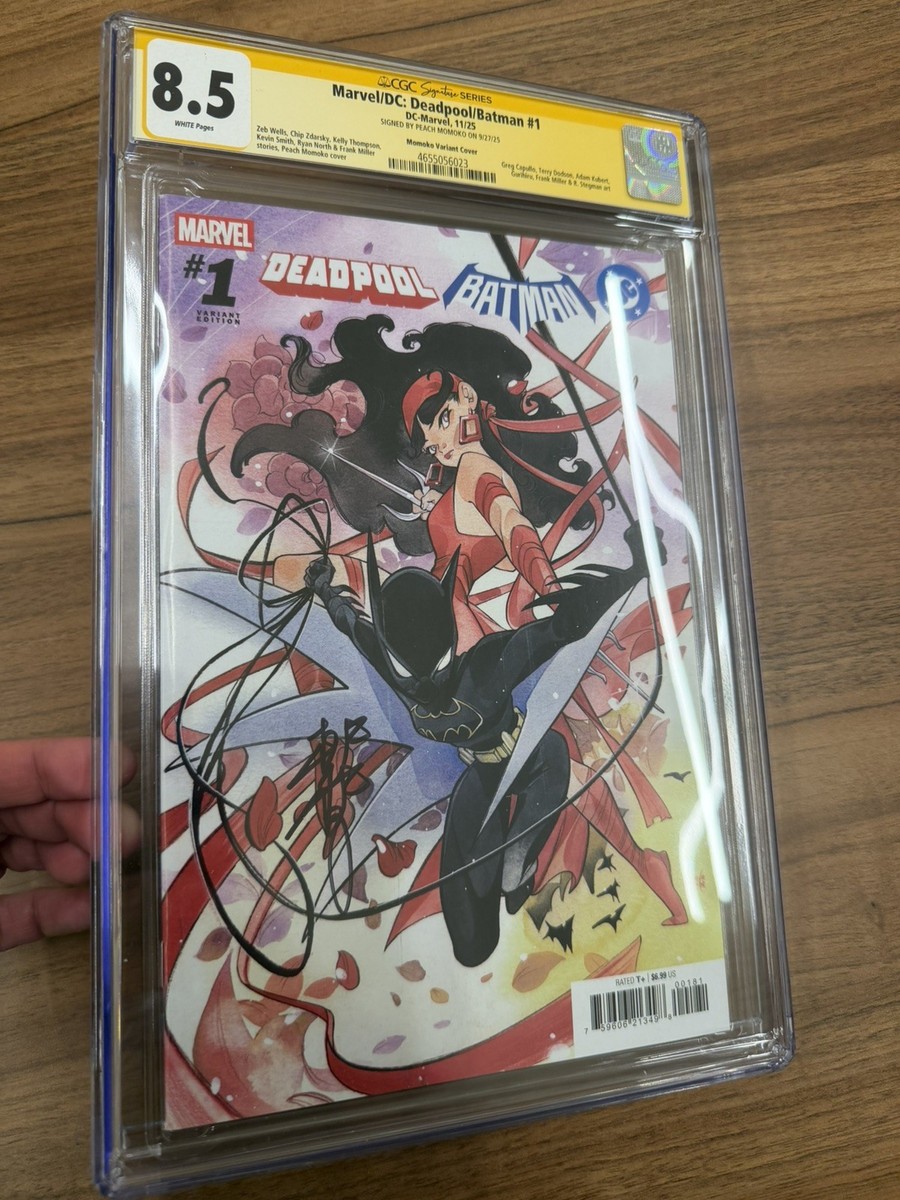 Deadpool/Batman # 1 CGC 8.5 SS Peach Momoko Variant Cover signed