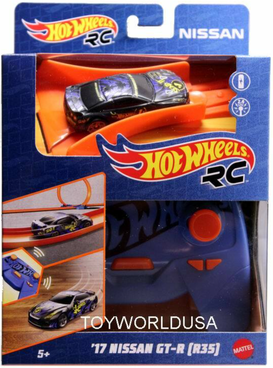 Hot Wheels 2017 Nissan GT-R 1:64 Remote Control Car (GWB72) for
