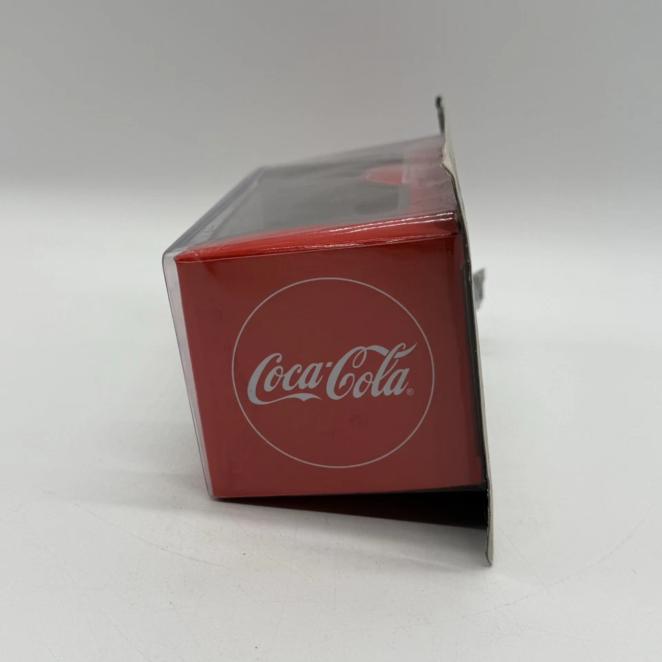 DEAGOSTINI 1/72 DIECAST BEDFORD J6 COCA-COLA BOTTLE/CRATE TRUCK SPAIN 1964 - Image 3 of 4