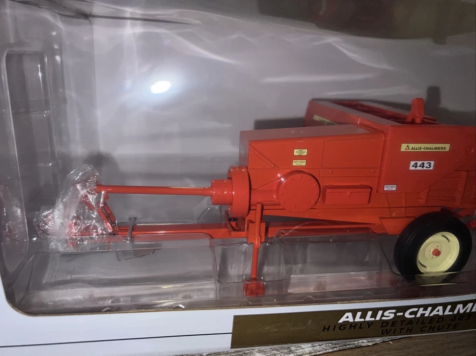 1/16 Scale Allis Chalmers 443 Baler With Chute Diecast SpecCast Hay Baler - Image 3 of 4