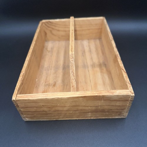 Small Napa Valley Box Company Wood Crate Cassette Tape Holder with Handle - Picture 6 of 11