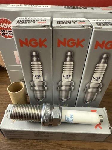 NGK Laser Platinum Set of 4 Spark Plugs 94833 for Audi Q7 VW Jetta Porsche Macan