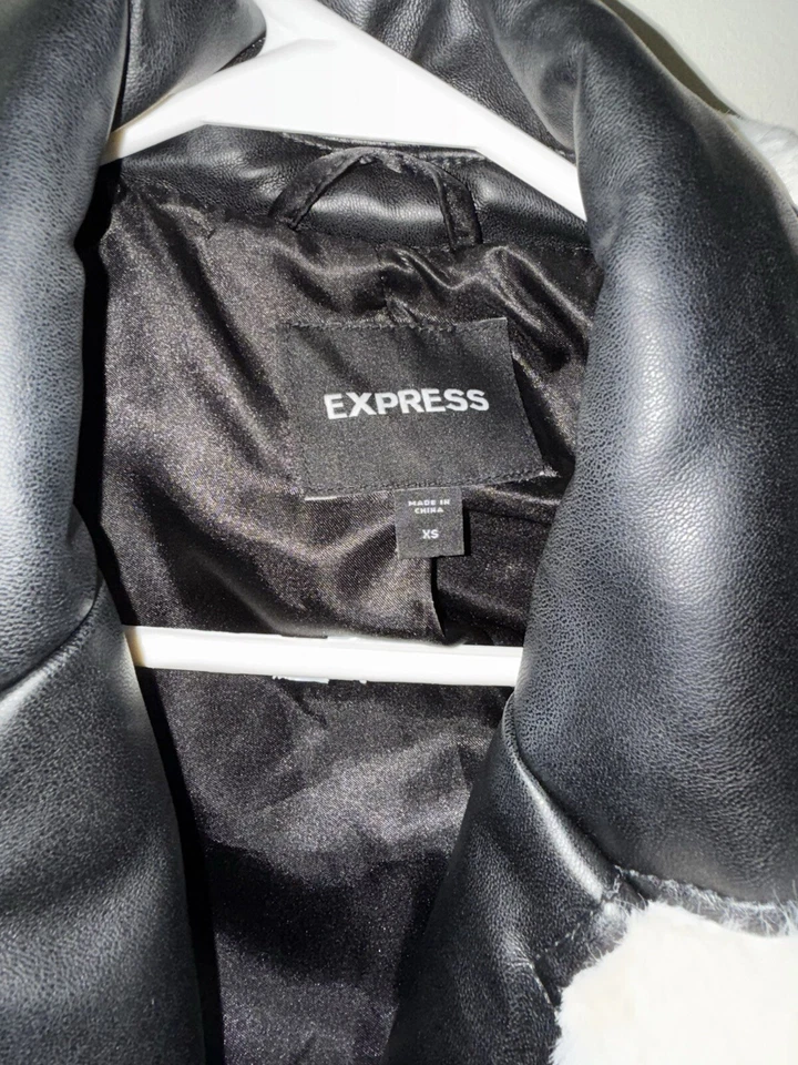 Chaqueta de cuero Express de piel negra blanca talla XS Foto 3 de 4