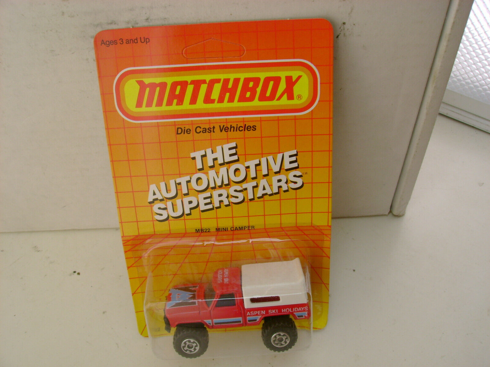 1987 MATCHBOX SUPERFAST #22 RED ASPEN SKI HOLIDAYS BIG FOOT PICKUP W/BLACK BASE