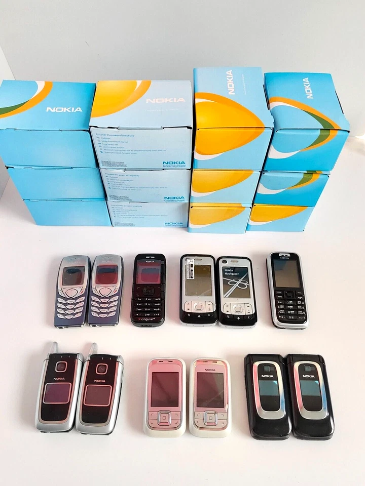 Nokia 6085 6110 6101 6030 6100 6233 6111 Botón o abatible teléfono estilo antiguo. Foto 2 de 4