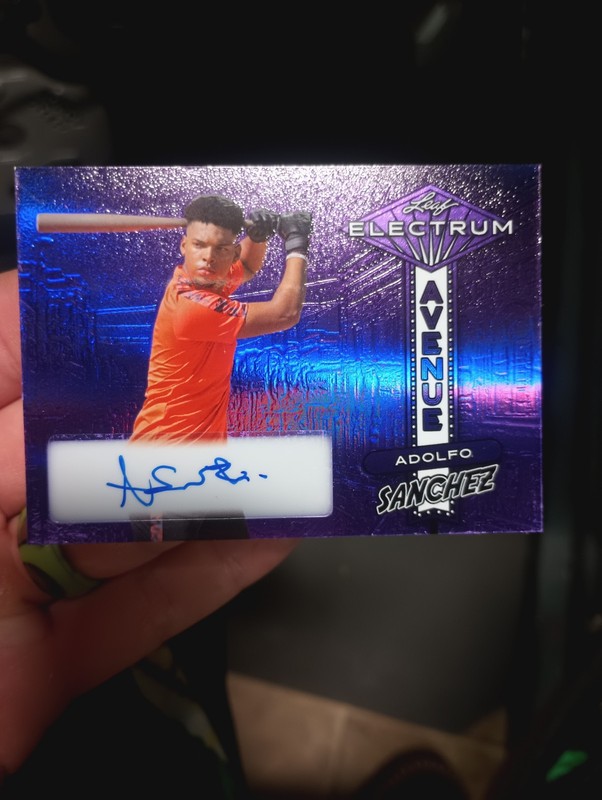 2023 Leaf Electrum Purple Avenue Adolfo Sanchez Auto /25 (B54) Reds Rookie RC