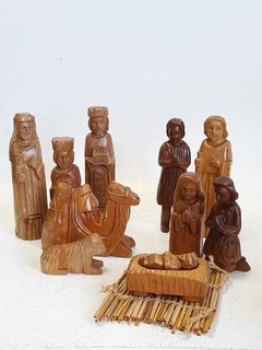 Hand Carved Wooden Nativity Set 11 Figures Manger Bundle Christmas Ornament