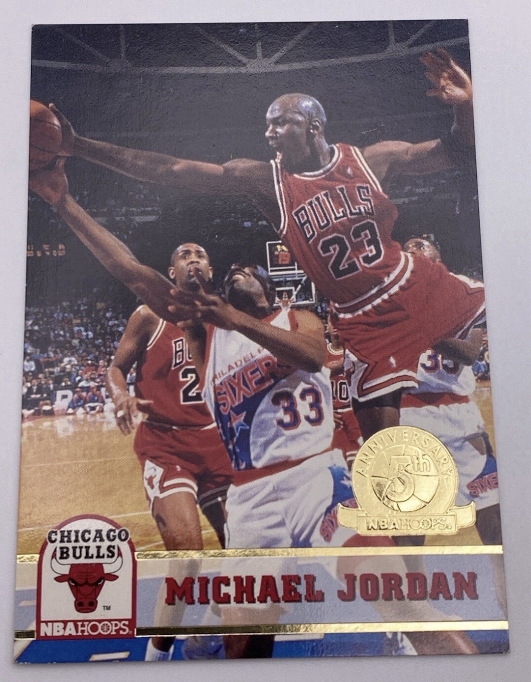 1993-94 NBA Hoops MICHAEL JORDAN 5th Anniversary Gold #28 Chicago Bulls HOF