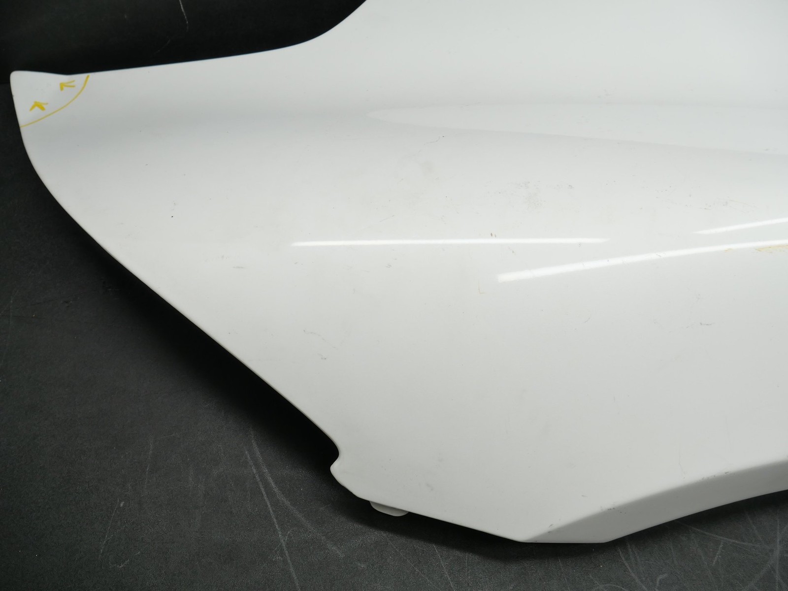 Used Right Passenger Side Quarter Panel Silica White 2016-2021 Mclaren 570GT OEM