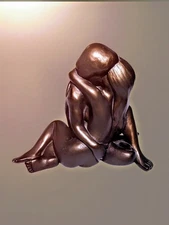 ARNOLD BERGERE LEONARDO Art Works Lovers Embrace Plaster Bronze Color Sculpture