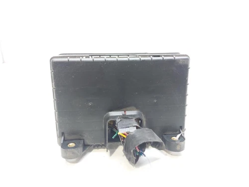 8220108024 Caja Reles/Fusibles para SSANGYONG REXTON 2005 8235990 - Imagen 3 de 10