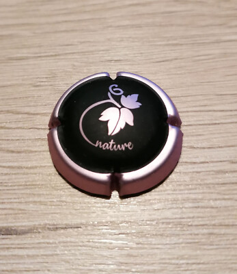 Tourine Weinkapsel Schwarz und Tau Natur