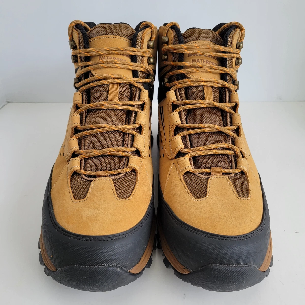 Skechers polano norwood store