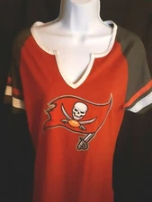 Tampa Bay Buccaneers Women's NFL Team Apparel Shirt Medium 