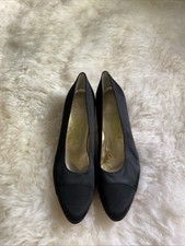 Vintage Salvatore Ferragamo Italy Satin Pump Heels Shoes SZ 8 AA
