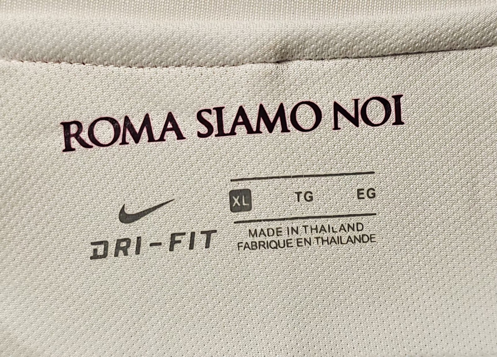 Roma 2017-2018 Away Yellow & Red Accent Mens Soccer Jersey SZ XL Fits Like A LRG