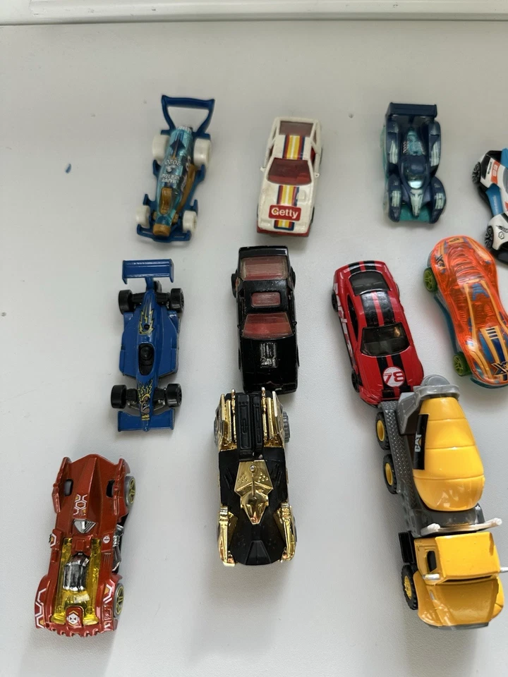 Hot Wheels Premium Mixed Lot Vintage Loose Cars (14) - Image 4 of 4