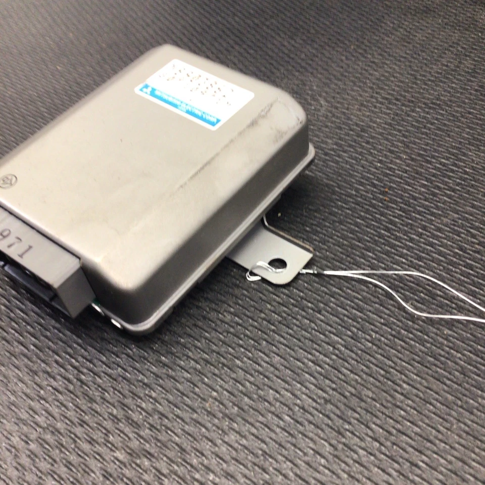 Dodge Stealth Base AT 6G72 1993 (SOHC) unidad de control de crucero Foto 4 de 4