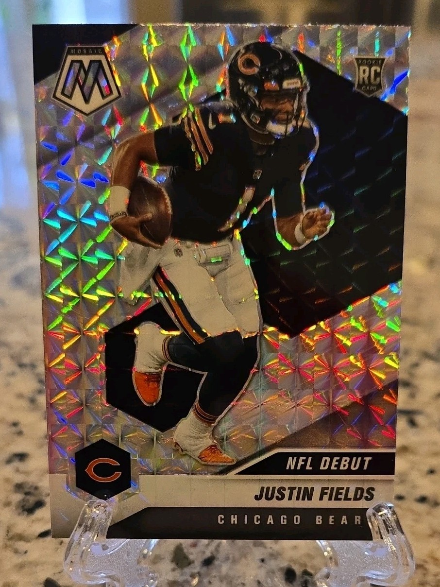 2021 Panini Mosaic NFL Debut Prizm Silver #242 Justin Fields (RC) Bears
