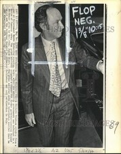 1974 Press Photo Prime Minister Pierre Trudeau arrives at Government House