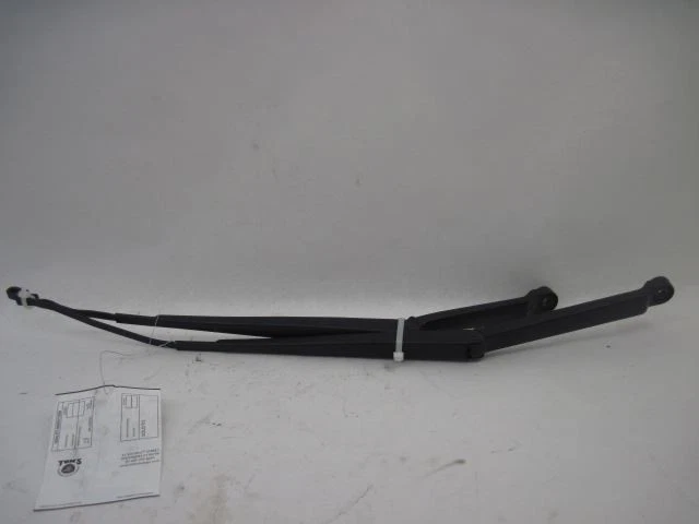 WIPER ARMS PAIR Nissan Maxima 2006 06 803645 - Image 2 of 4