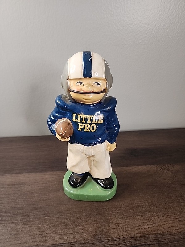Vintage Napcoware Little Pro Football Player Coin Piggy Bank Figurine C-6520