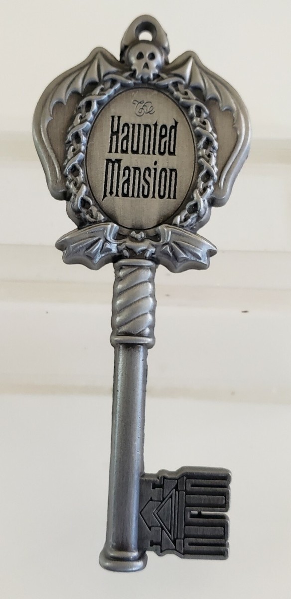 DLR AP HAUNTED MANSION - UNLOCK THE MAGIC KEY SOLD OUT LE  display picture 1