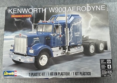 Revell 1:25 Kenworth W900 Model Kit, Complete, Open Box