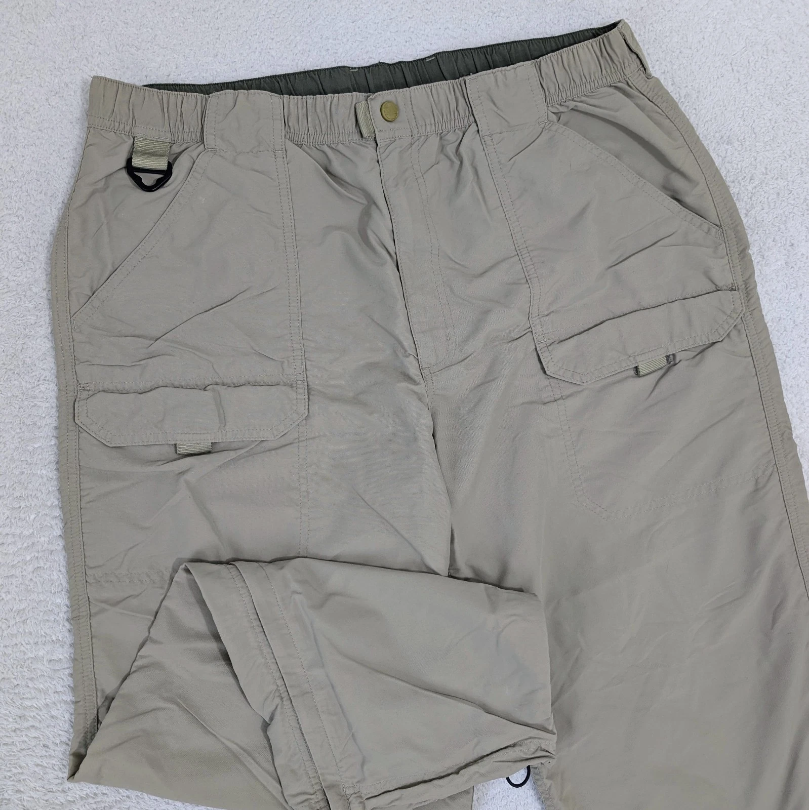 LL Bean Mens 38x30 Fishing Hiking Cargo Pants Beige Light 100% Nylon Elastic