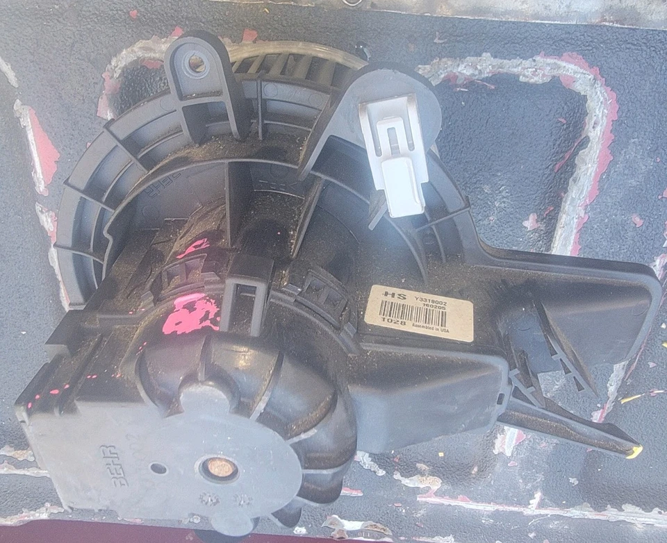 GMC ACADIA TRAVERSE ENCLAVE 2015 ventilador sistema de calefacción y refrigeración trasero buen estado Foto 4 de 4