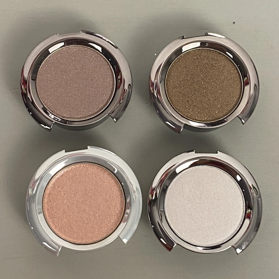 Corazón compacto recargable Urban Decay con raya de carretera Specter Smog sin aliento Foto 3 de 4