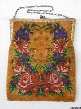 Vintage Multi-Color Floral Patterned Beaded Purse