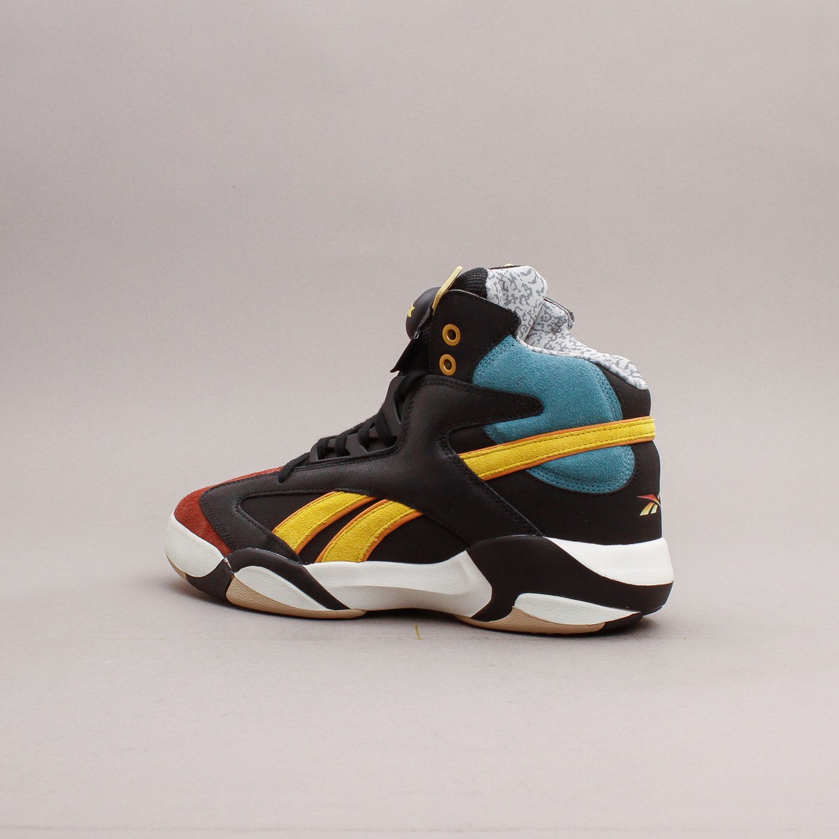 Reebok Shaq Attaq Basketball Shoes ID2522 ★送料込/追跡付 s-l1200.jpg