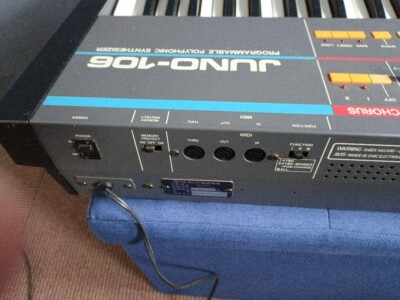 Roland JUNO-106 61-Keys 6 Voice Programmable Polyphonic