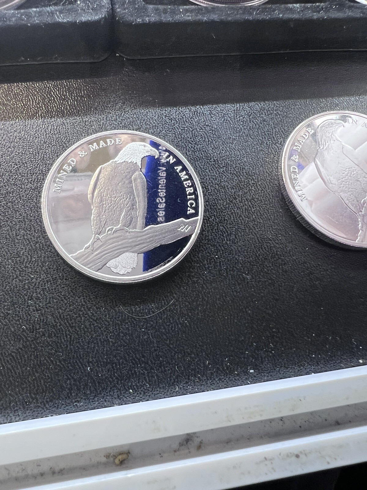 ESCAPE Trapped 1 Oz Moneta Argento 5$ Cook Islands 2023 - Foto 2