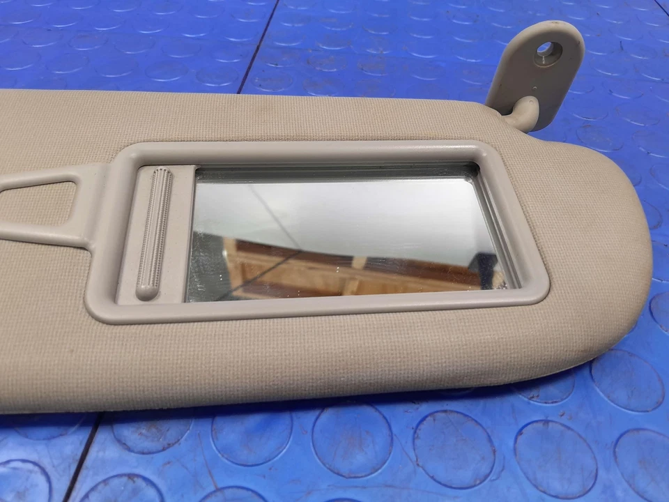 10-13 Kia Forte Koup Sun Visor Right Passenger Side Gray OEM 852201M8008O - Image 4 of 4