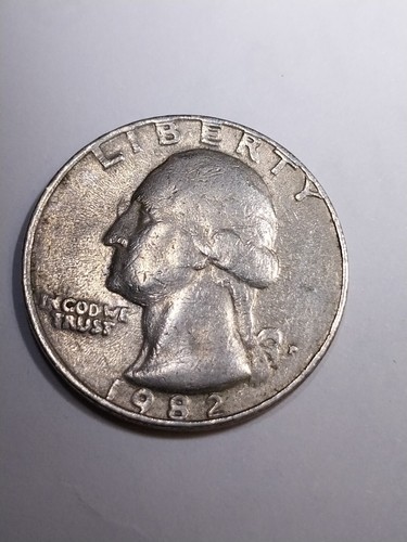 1982 P Quarter. Major Error! Mint Mark filled" IN GOD. WE TRUST " "P"