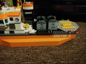 LEGO City 60062 Arctic Icebreaker Complete No Box Or Manuals