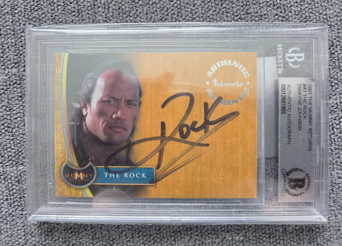 2001 Inkworks The Mummy Dwayne Johnson On Card Auto The Rock Autograph RARE SP