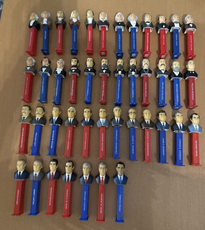 Pez Dispenser Complete Set of The United States Presidents Washington - Obama