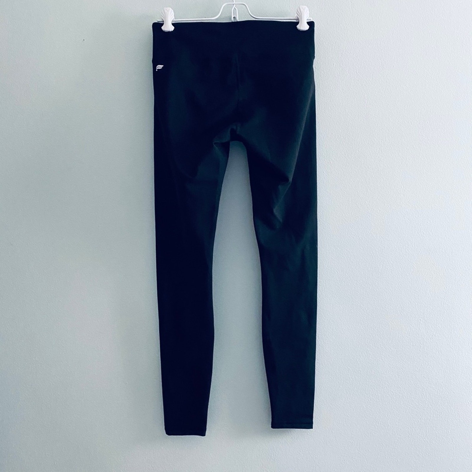Fabletics solid black exercise leggings, size XS - image 3