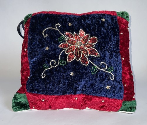 Cuscino natalizio vintage in velluto schiacciato con paillettes Poinsettia 11” x 11” - Foto 5 di 10