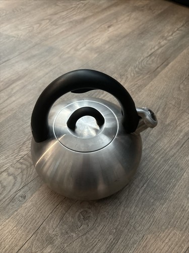 Calphalon 4402 Stainless Steel 2 Quart 1.9 Liter Whistling Tea Kettle ...